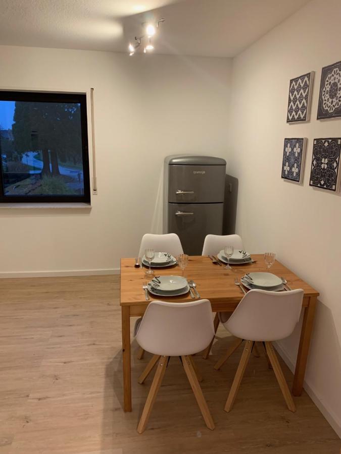 Eisenbahn Appartement Rheinmunster Buitenkant foto